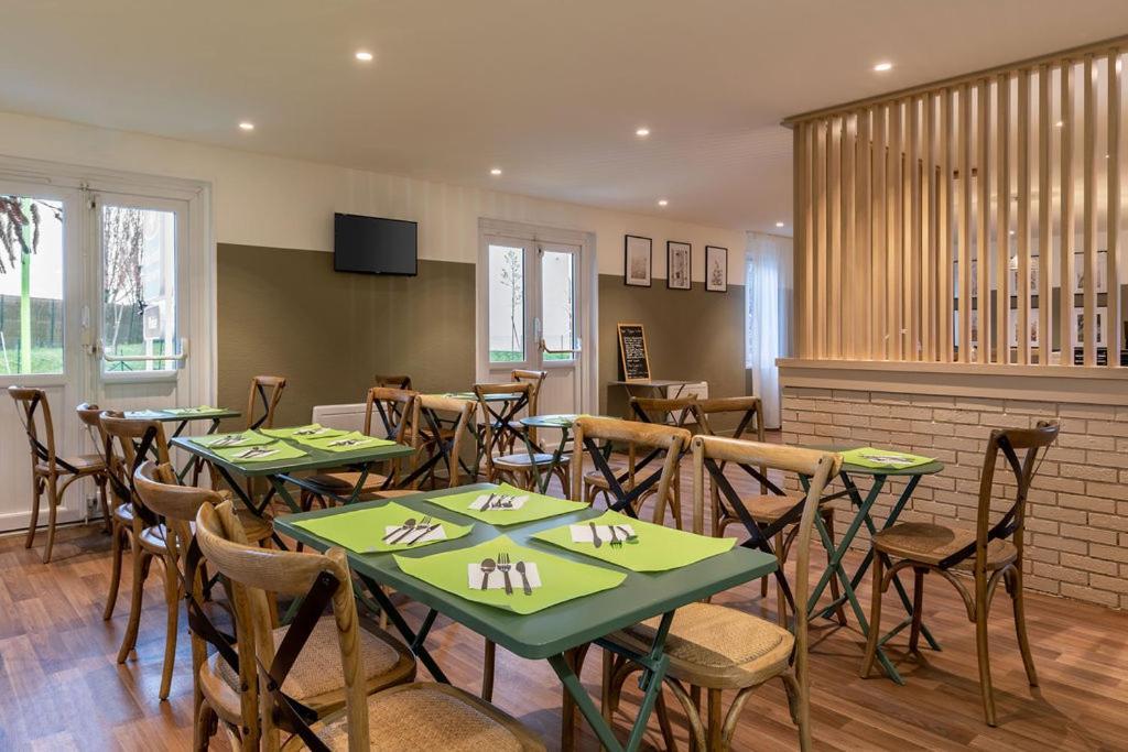 Sure Hotel By Best Western Plaisir Zewnętrze zdjęcie