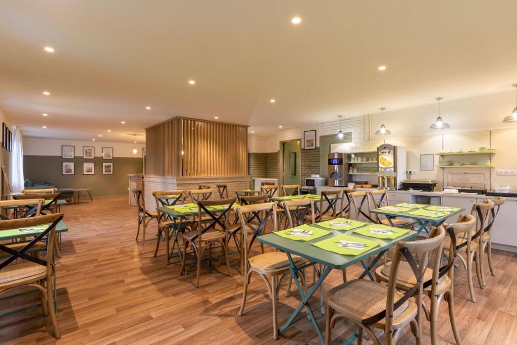 Sure Hotel By Best Western Plaisir Zewnętrze zdjęcie