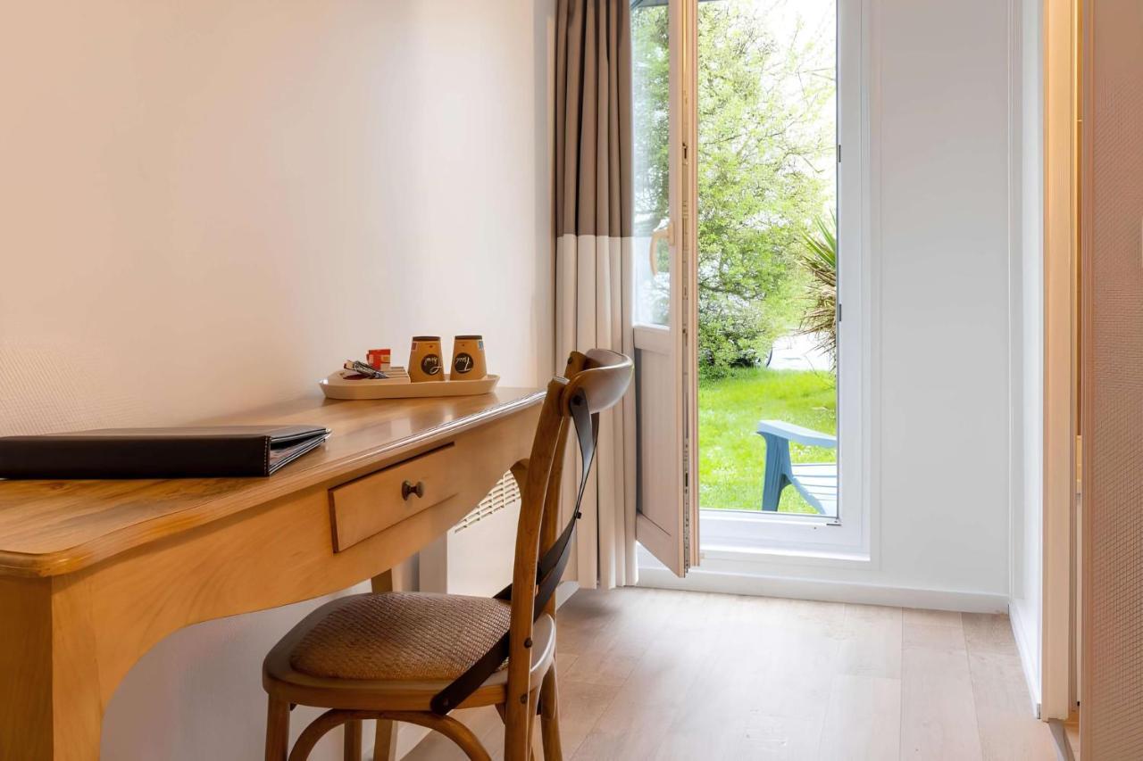 Sure Hotel By Best Western Plaisir Zewnętrze zdjęcie