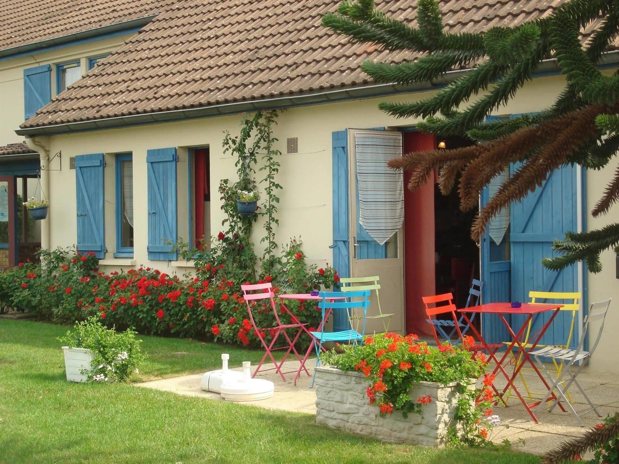 Sure Hotel By Best Western Plaisir Zewnętrze zdjęcie